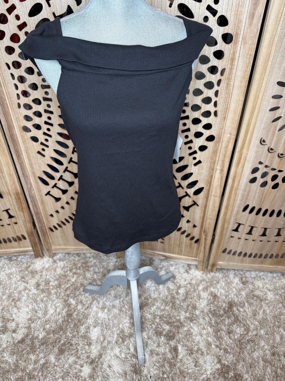 Lucky Brand Black Off-Shoulder Ribbed Tank Top